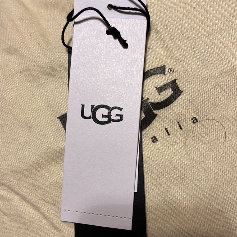 UGG Pink Shearling Shoulder Bag - Picture 15 of 16